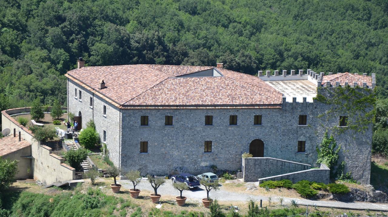 Il Castello Dei Principi Sanseverino Viggianello Exterior foto